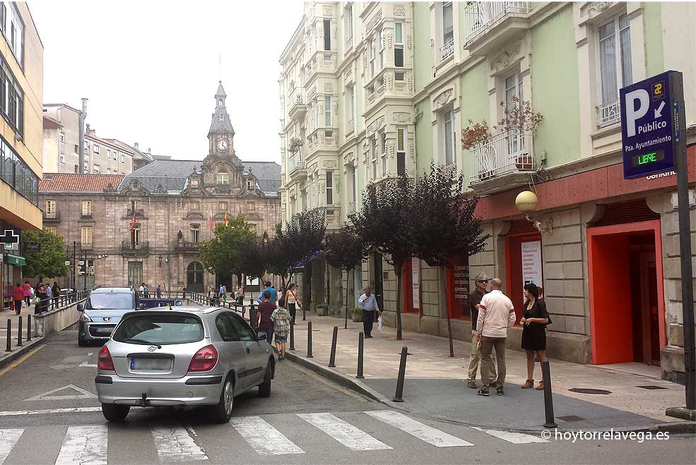 El equipo de Gobierno no está dispuesto a que la empresa del parking del Bulevar “chulee” al Ayuntamiento ParkingBulevar