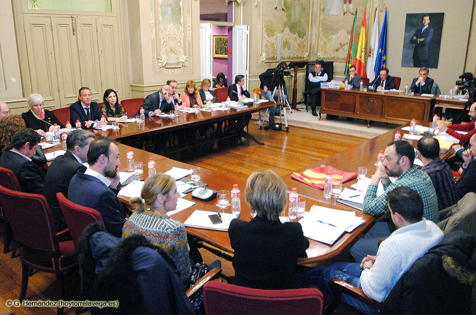 Pleno310316