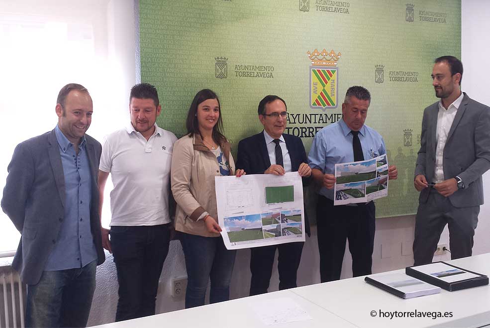El nuevo Malecón 2 estará terminado este otoño con una inversión de 185.000 euros ViaderoMalecon2presentacion