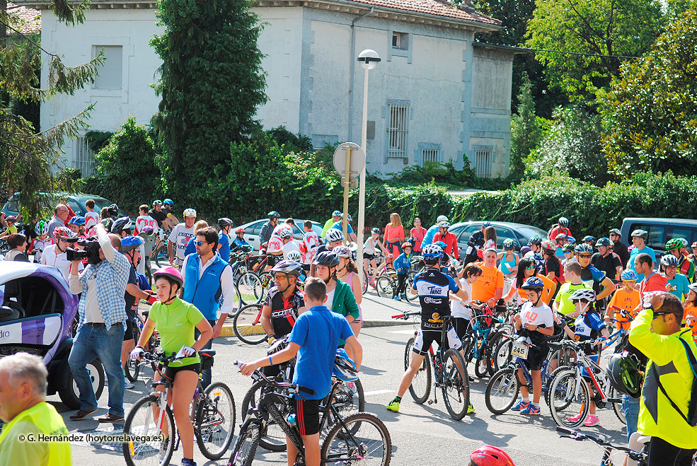 TorrelavegaSobreRuedas2015