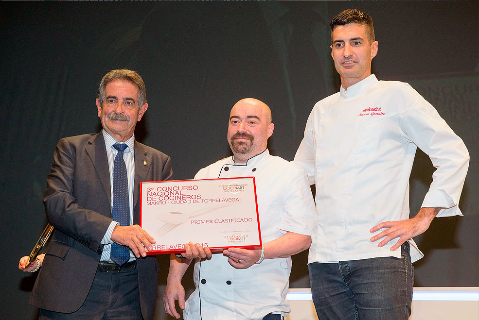 CocinartTorrelavega2016RevillaPremio