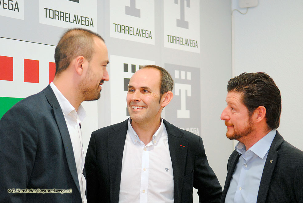 El asesor deportivo Alberto Manuz deja su cargo para iniciar una nueva etapa profesional en el sector privado PRCSanchezManuzDespedida