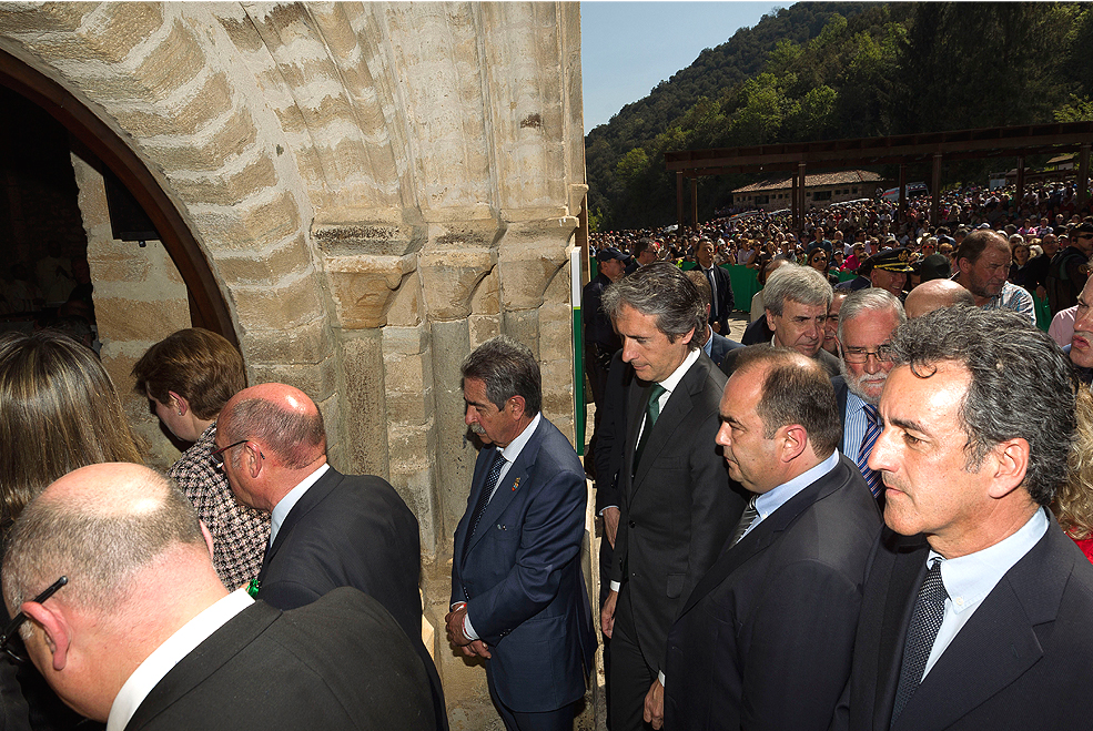 AnoJubilarAperturaPuerta
