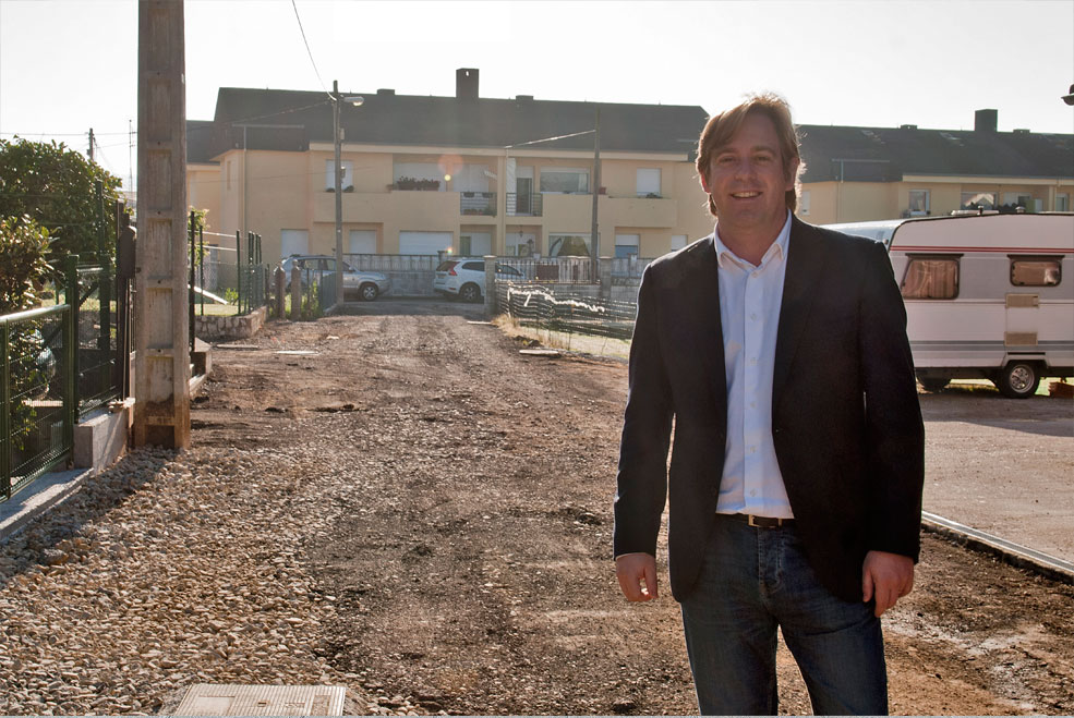 La primera fase del Plan de Asfaltado de Reocín mejora cuatro viales en Villapresente y Helguera ReocinDiestroVillapresenteCarretera