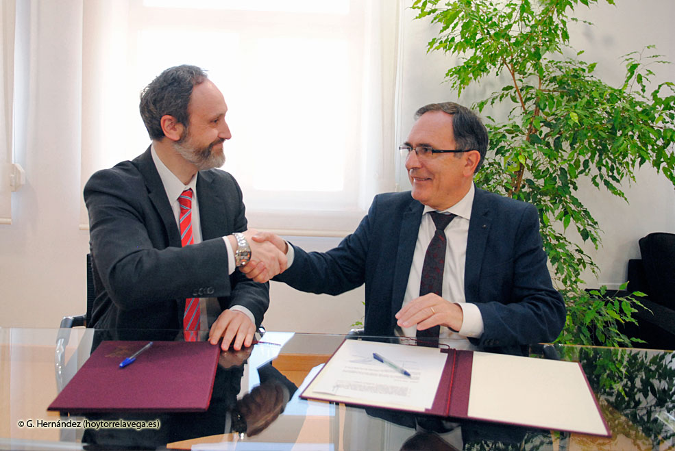 Fundación MAPFRE ofrece 500 ayudas para que pymes, autónomos y entidades sociales contraten desempleados ViaderoFirmaMafre