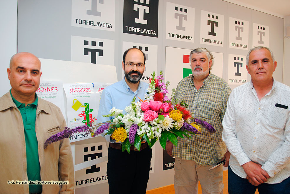PSOEUrracaConcursoJardines17