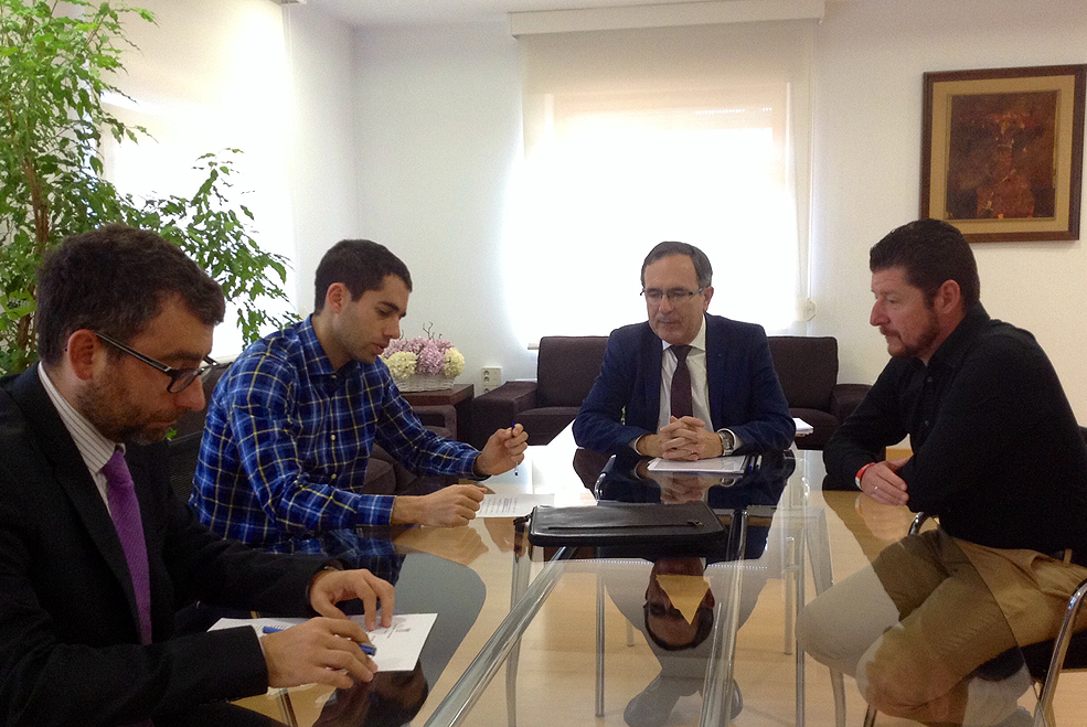Toma posesión el nuevo técnico deportivo del Ayuntamiento de Torrelavega TecnicoDeportivoTomaPosesio