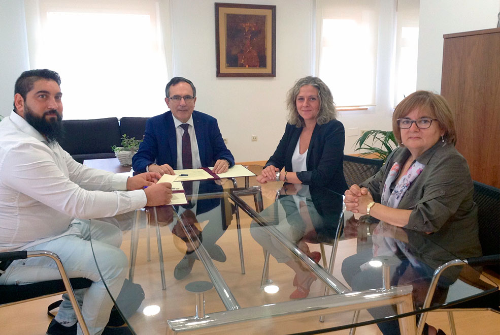 La Asociación Arate Caló recibe una subvención de 18.000 euros para proyectos de mediación con la comunidad gitana ViaderoPortillaArateCalo