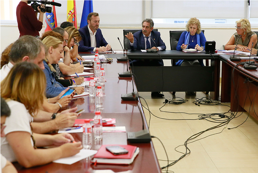 CADSierrallanaReunionRevill