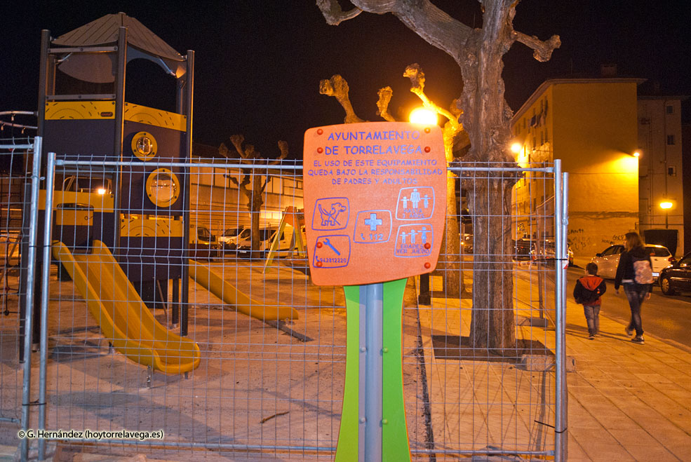 Las obras del renovado parque infantil frente al colegio Amós de Escalante finalizarán “en las próximas semanas” BarrioCovadongaParqueAmosEscalanteNuevo