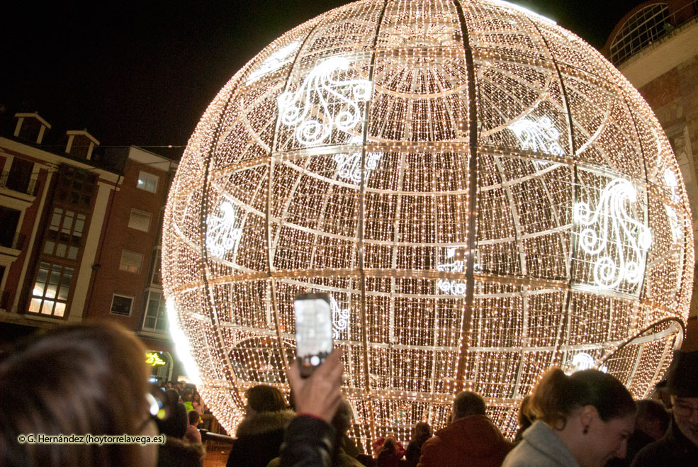 BolaNavidadInauguracion
