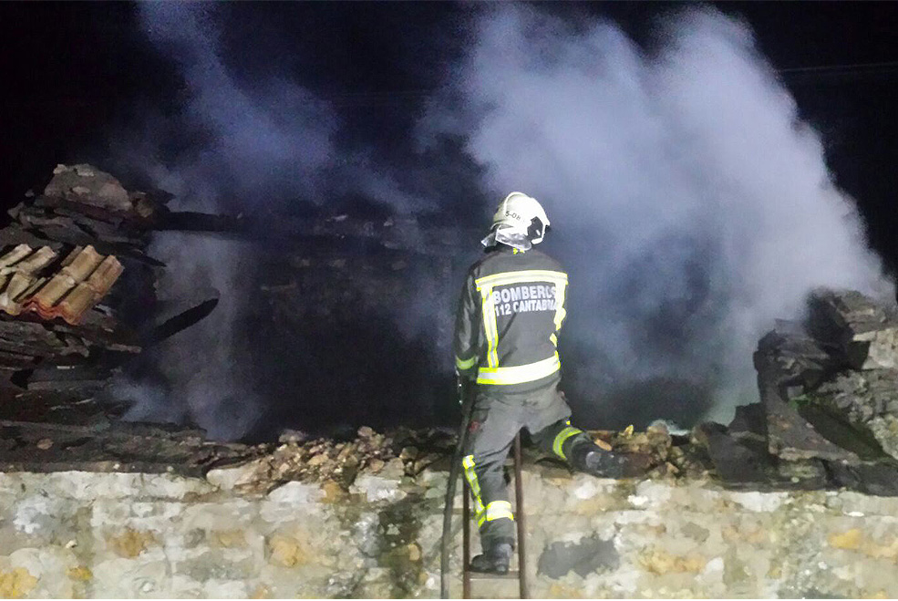 112IncendioCuadraSanRoque