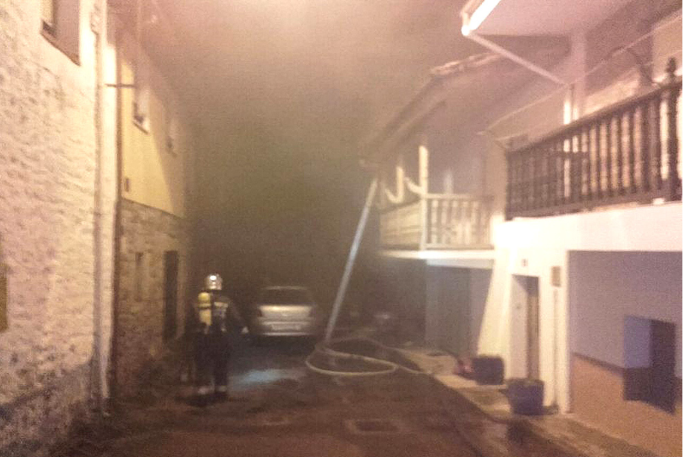 112IncendioSelayaFallecido