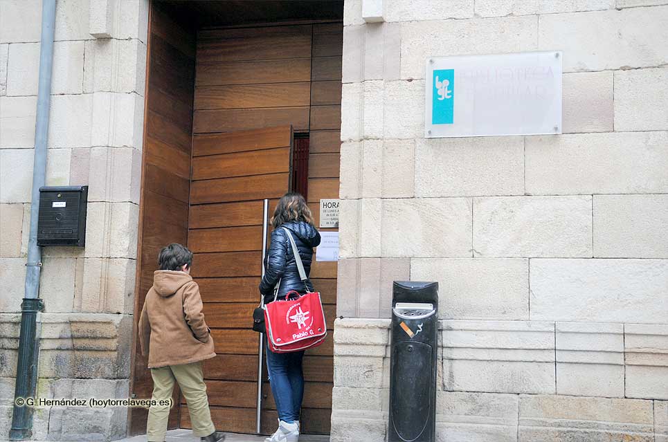 BibliotecaMunicipal02