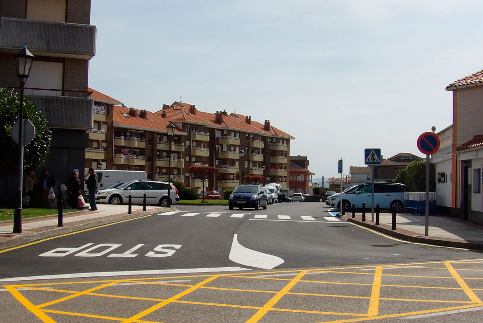 El ayuntamiento de Suances continúa con su programa de renovación de viales en varios puntos del municipio SuancesAsfaltado