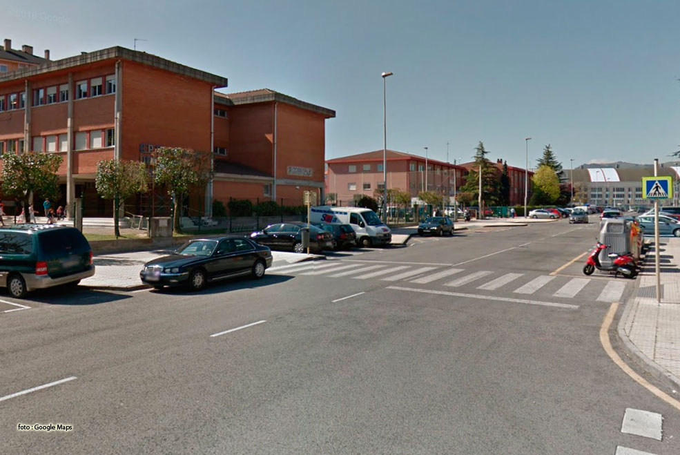 El AMPA del Fernando de los Ríos pide que se instalen de forma “urgente” semáforos en la Avenida de la Constitución AvenidaConstitucion