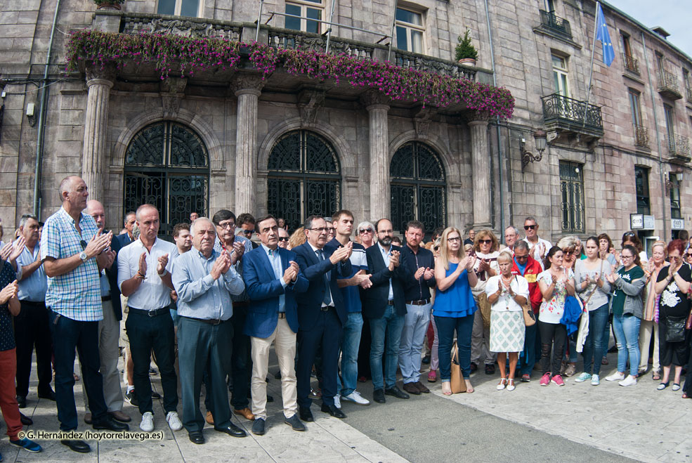 CeliaBarquinMinutoTorrelavega