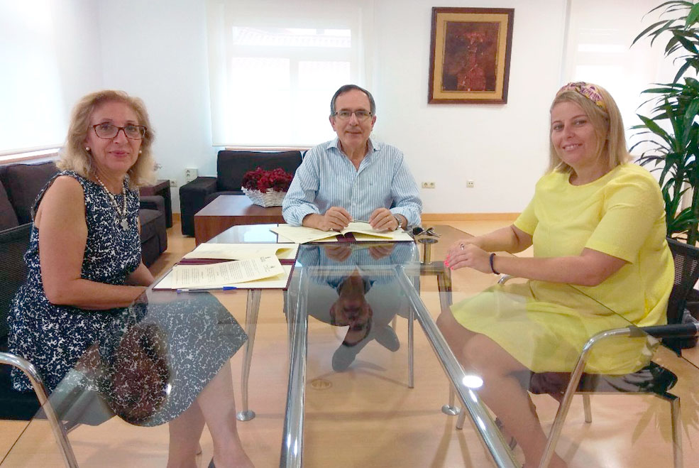PSOEViaderoUnedConvenio2018