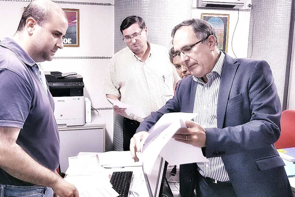 Cruz Viadero ya es el candidato oficial del PSOE a la Alcaldía de Torrelavega en las municipales de 2019 PSOEViaderoprecandidatura