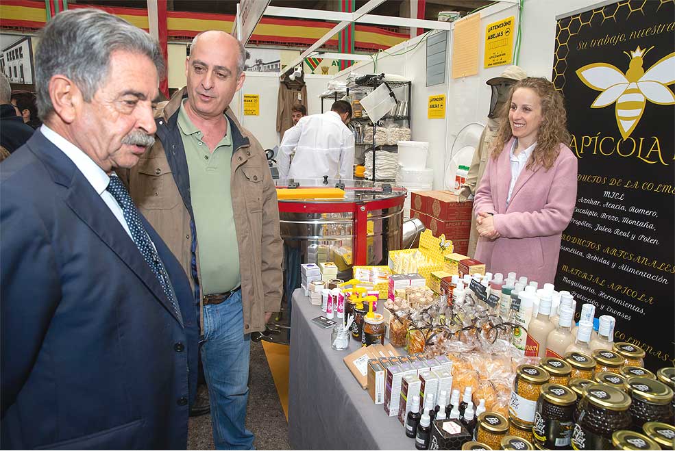 FeriaApicola2018Revilla