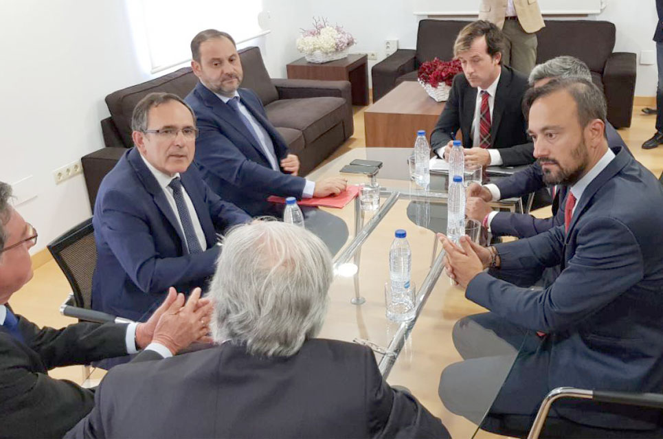 MinisitroAbalosTorrelavega