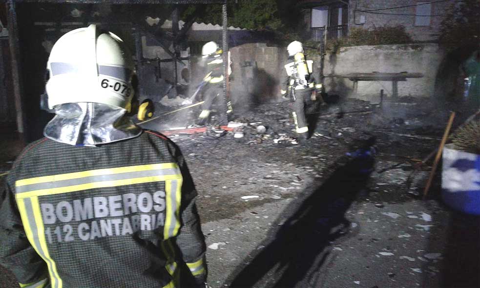 112IncendioCampingValdaliga