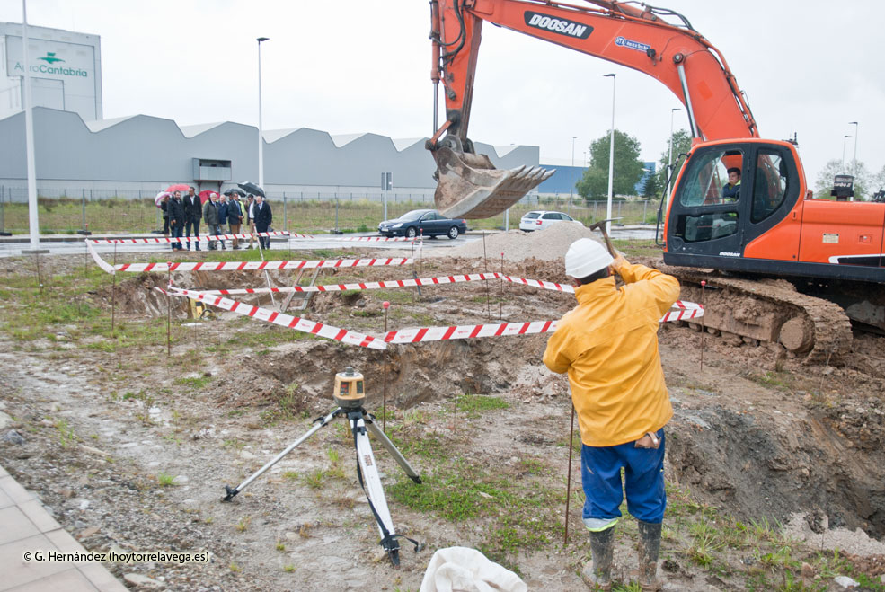 PoligonoNavesNidoObras