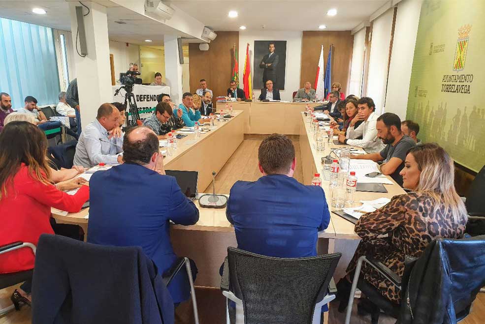 Torrelavega ya tiene Ordenanza de Protección y Bienestar Animal PlenoOctubre2019