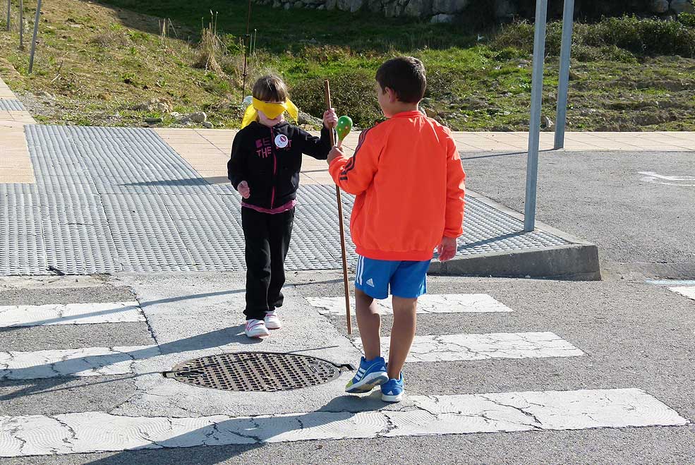 Alumnos de Primaria participan en la V Magosta Traffic de Suances SuancesMagostaTrafficalumnos