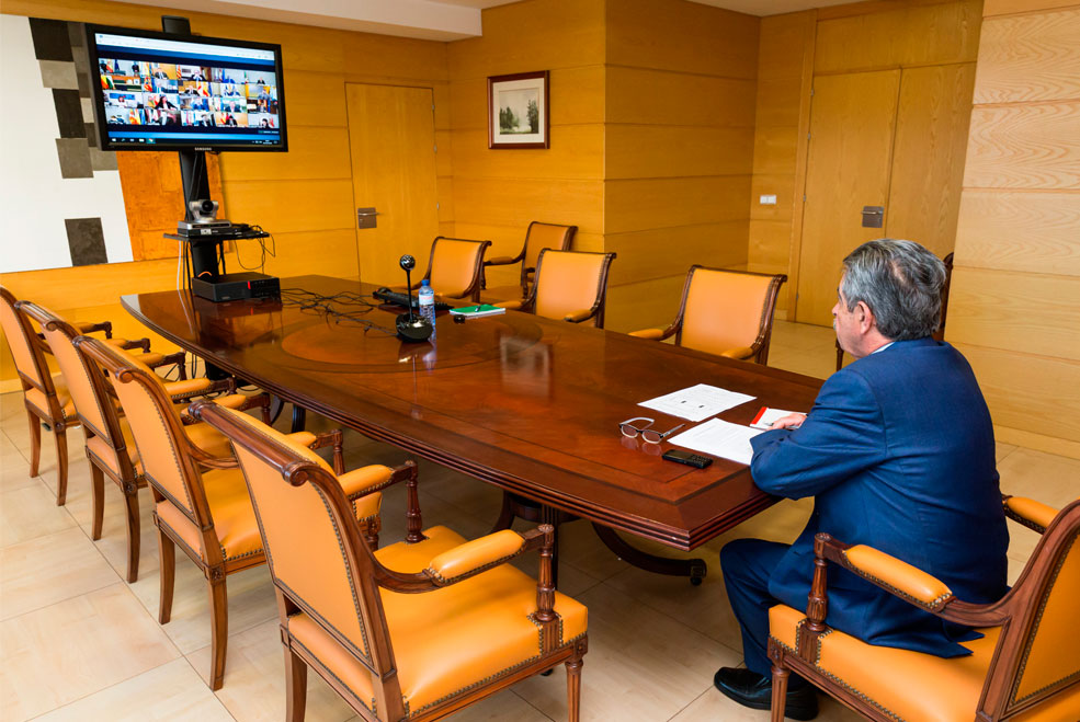 RevillaReunionPresidentesAutonomicos01