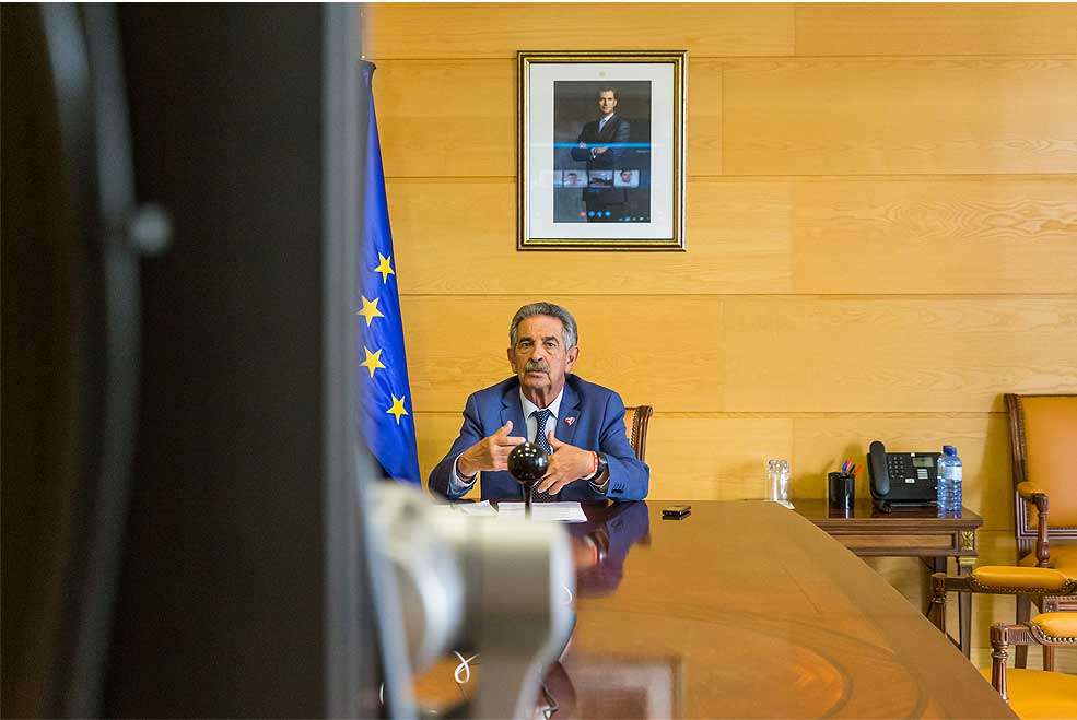 RevillaComisionDesescalada