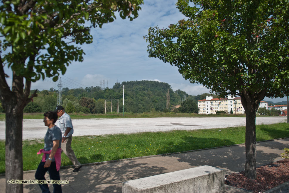 Ciudadanos propone crear un aparcamiento disuasorio en el Barrio Covadonga BarrioCovadongaPradoRoble02