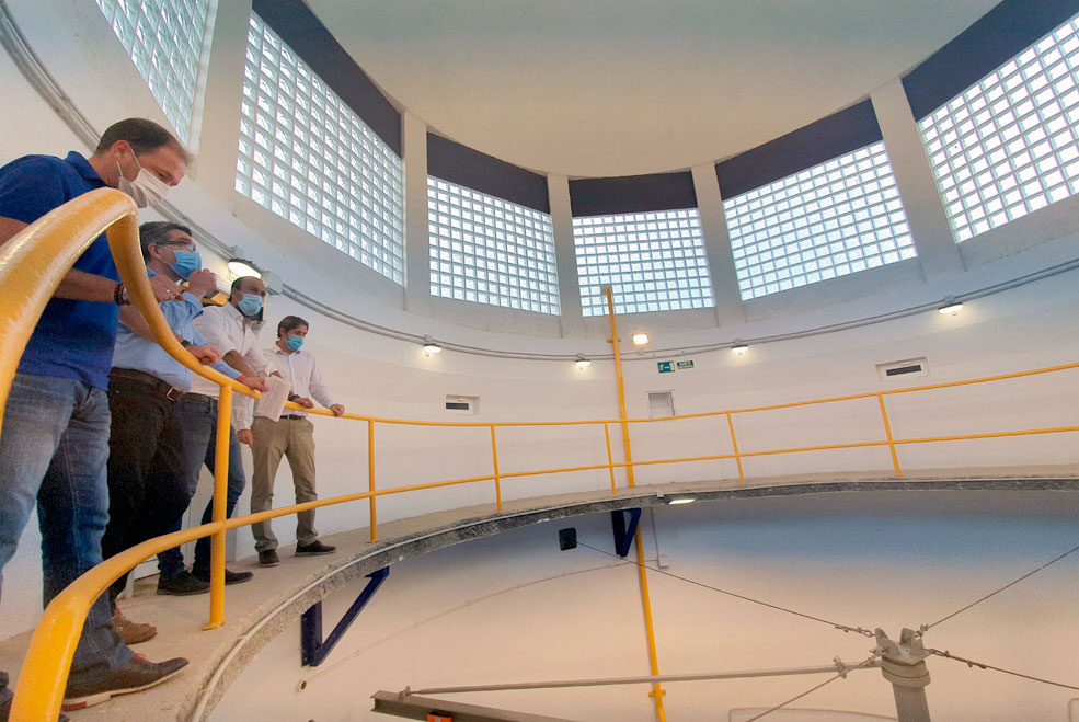 TanosDepositoAguasVisita