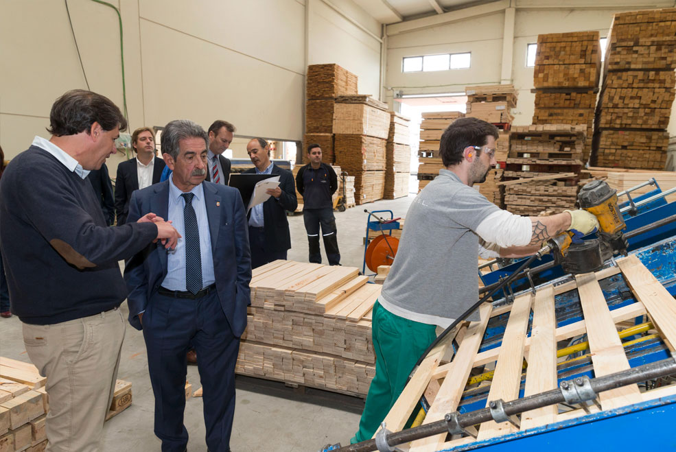 Industria impulsa el crecimiento de Maderas y Pallets del Besaya con 270.000 euros RevillaMadereras