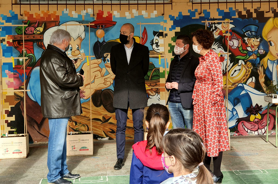 TomatesPlantasColegios