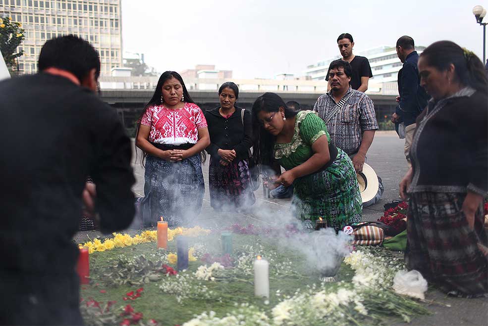 ExpoVivirDefendiendoDerecho