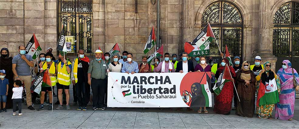 La Marcha por la Libertad del Pueblo Saharaui llega a Torrelavega MarchaPuebloSaharauiTorrela