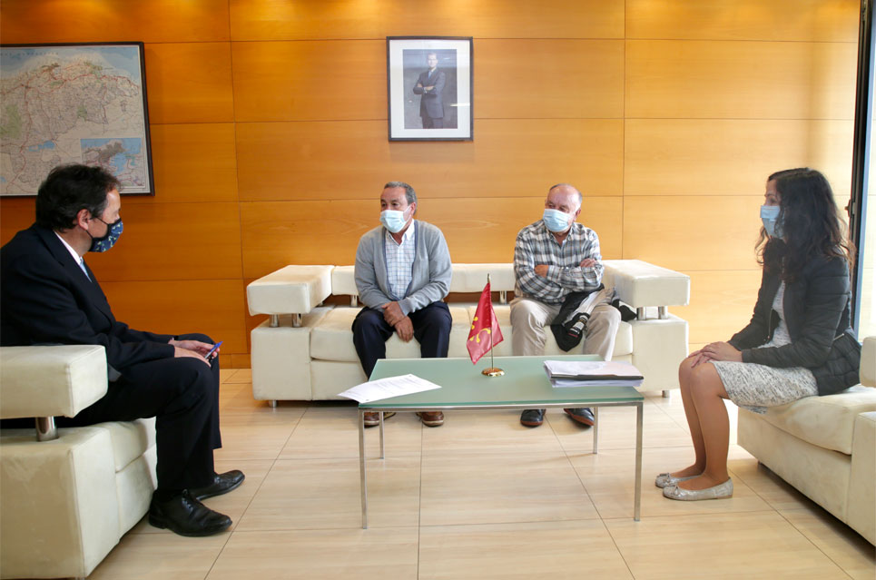 El Gobierno de Cantabria remite a la Demarcación de Costas el proyecto para legalizar la Pozona de Miengo MiengoGochicoaReunionPozona