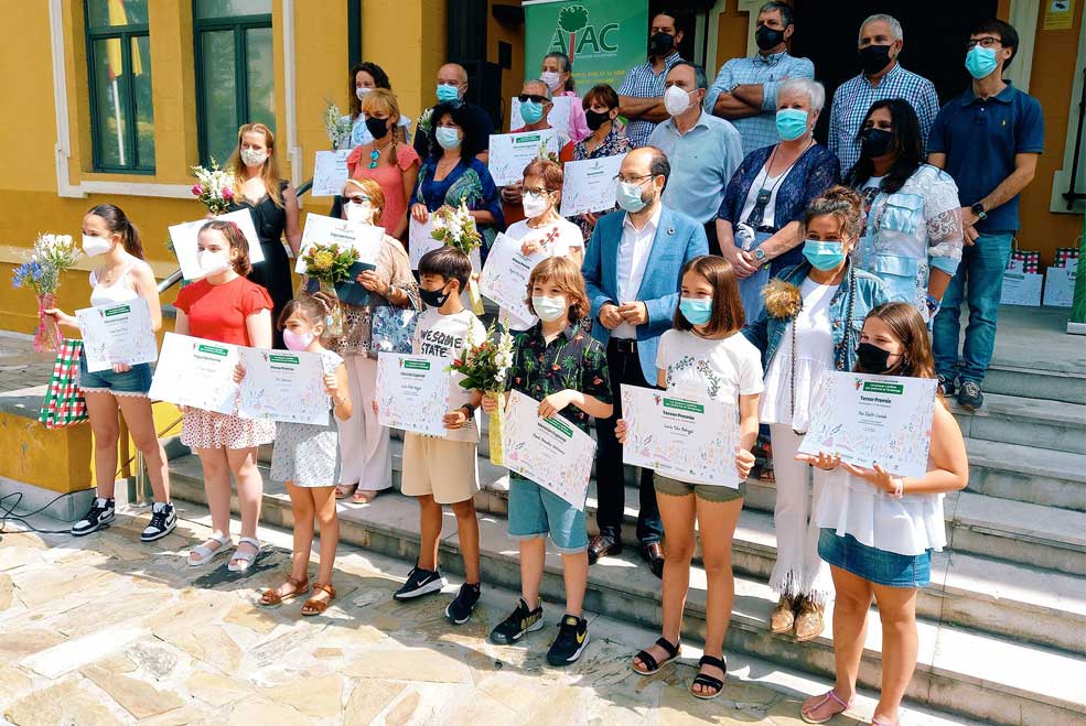 Entregados los premios del III Concurso de Jardines, en el que han participado 70 vecinos ConcursoJardinesIIIPremios