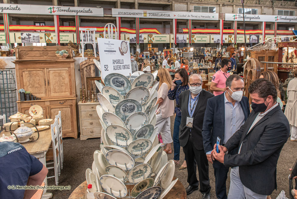 Gran número de visitantes en la primera jornada de la Feria Desembalaje Cantabria FeriaDesembalaje21Inauguracion02