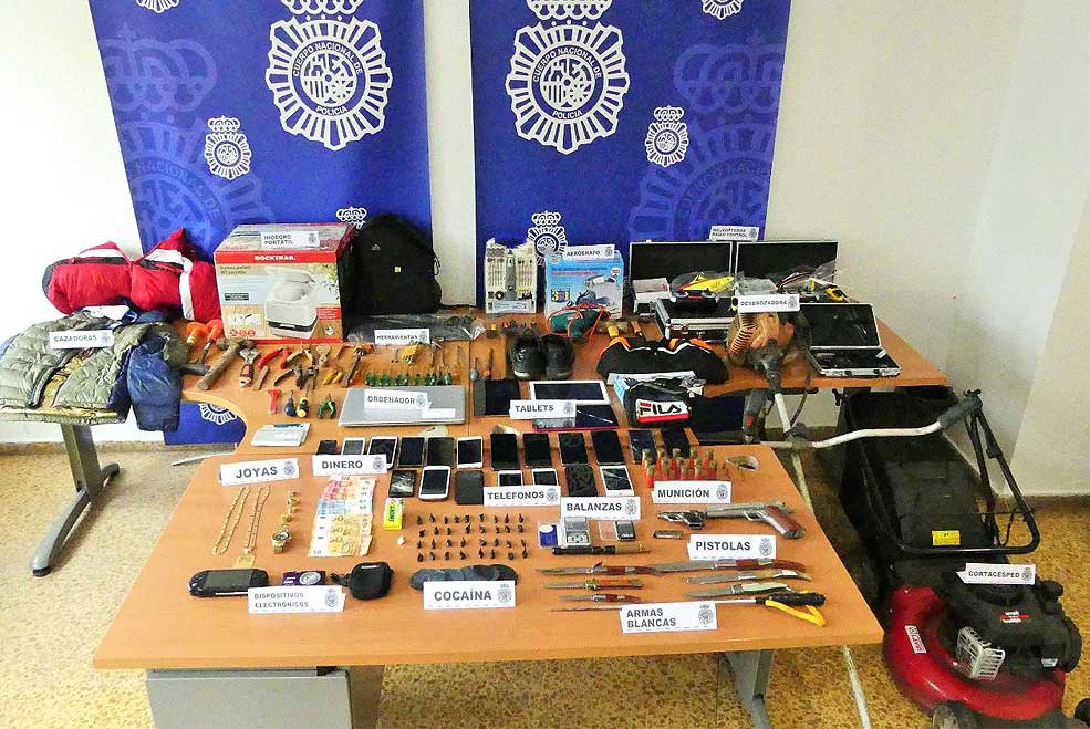 PoliciaPuntoCocainaBarreda