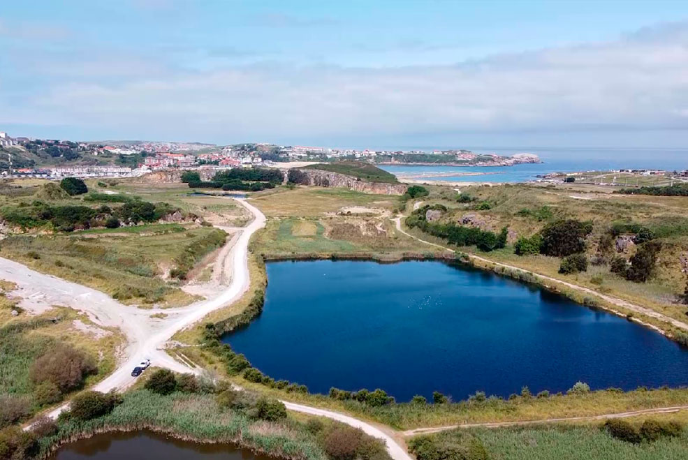 El «Plan de restauración ecológica de la cantera de Solvay en Cuchía», Premio CEFIC 2021 CuchiaCanteraAerea