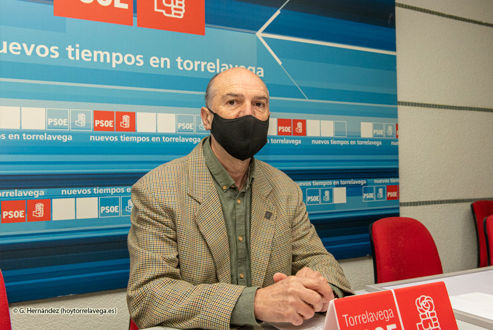 El ex concejal José Ramón Pelayo anuncia su candidatura a la Secretaría General del PSOE de Torrelavega PSOETorrelavegaPelayo02