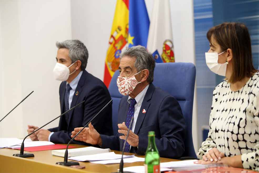 Cantabria alegará contra el nuevo modelo de financiación autonómica, que pone en riesgo su suficiencia financiera RevillaZuloagaMariaSanchez