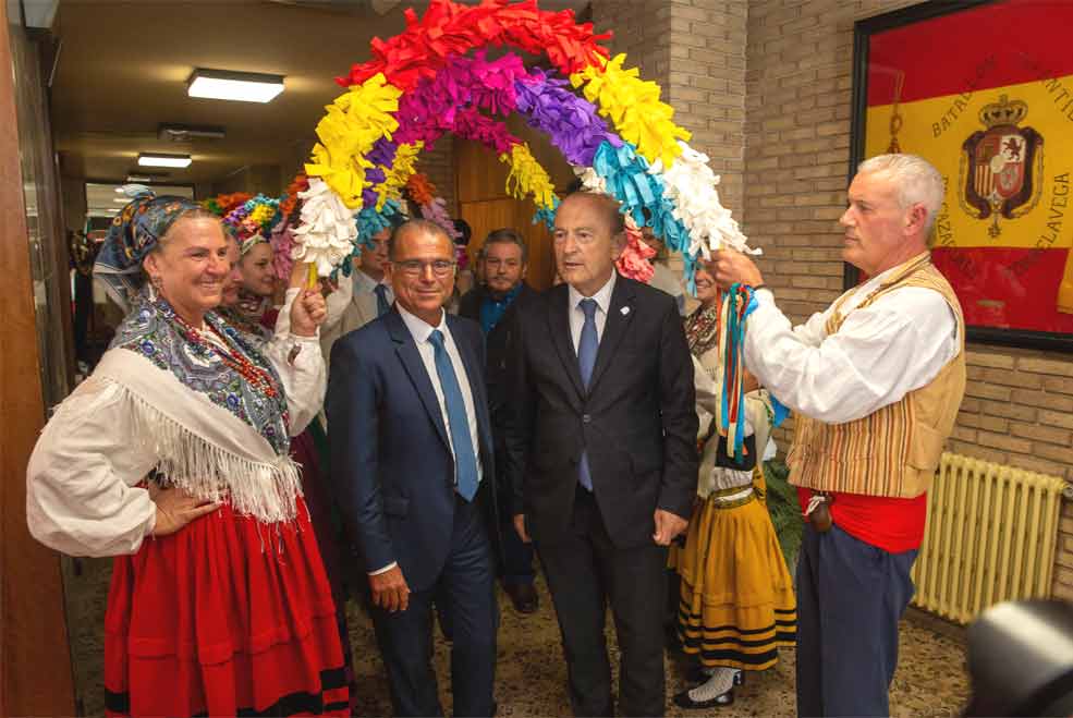 MedallaOroCamaraRincon