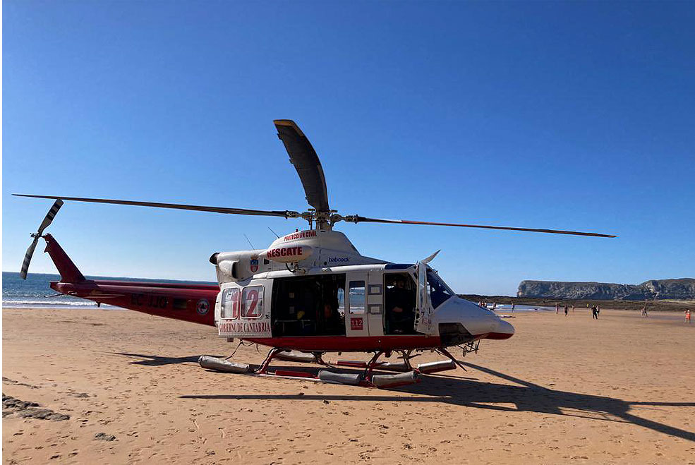 Rescatado un joven bañista leonés en la Playa de Los Caballos de Miengo 112MiengoPlayaCaballos