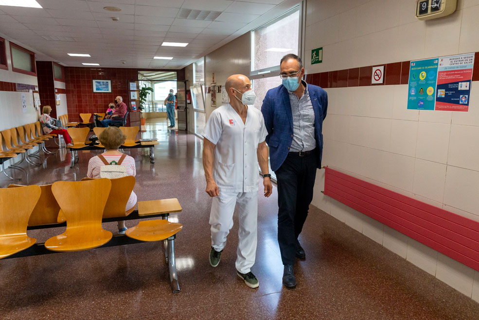 Pesquera visita el centro de salud Covadonga para conocer sus principales necesidades PesqueraVisitaCentroSaludCovadonga