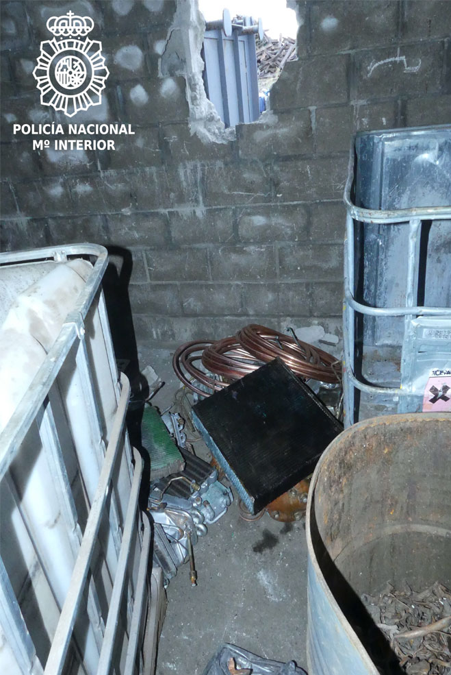 PoliciaButronEmpresaCampuzano