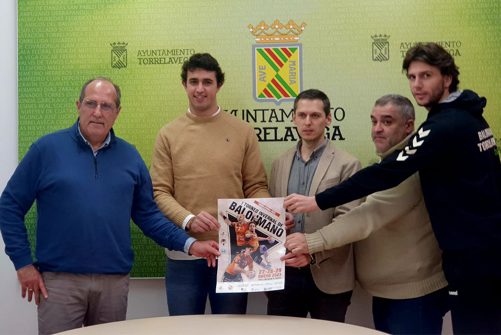 El I Torneo Invernal de Balonmano Ayuntamiento de Torrelavega se juega este fin de semana BalonmanoITorneoInvernal