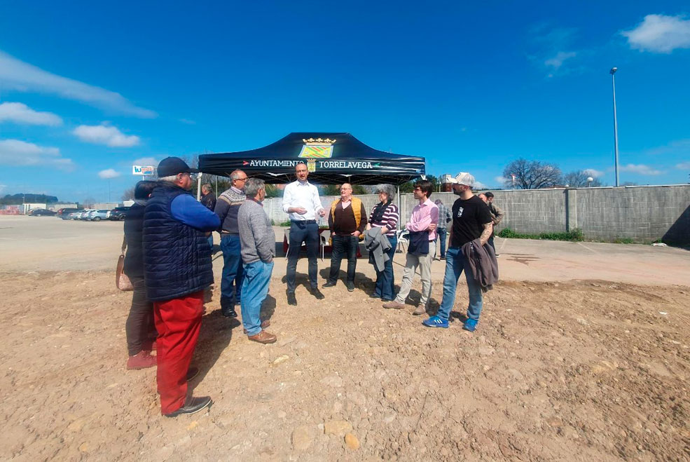 Los terrenos del nuevo pabellón polideportivo y la bolera cubierta ya son propiedad municipal TanosFirmaSareb